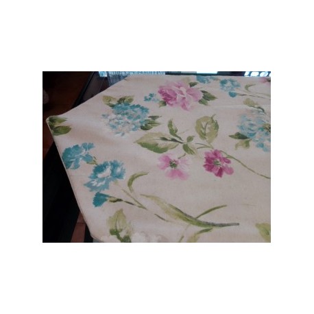 CAMINO MESA CRETONA ROSAS